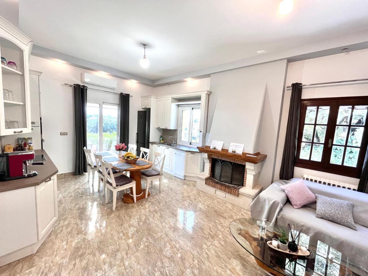فيلا Gkk House Private Swimming Pool Luxury House Skriperon المظهر الخارجي الصورة